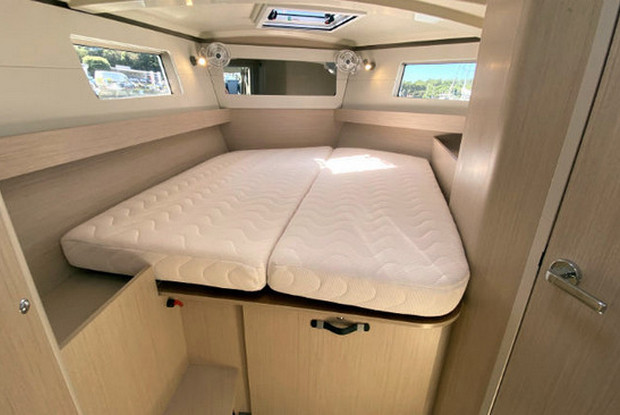 Oceanis 41.1, Rogoznica