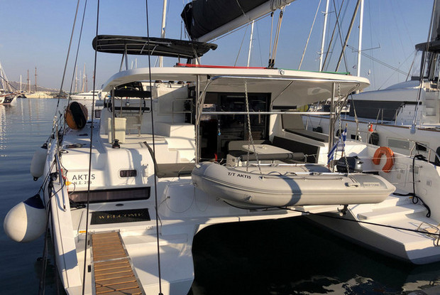 Lagoon 42 - 4 + 2 cab., Alimos