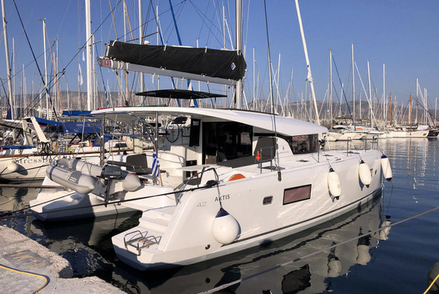 Lagoon 42 - 4 + 2 cab., Alimos