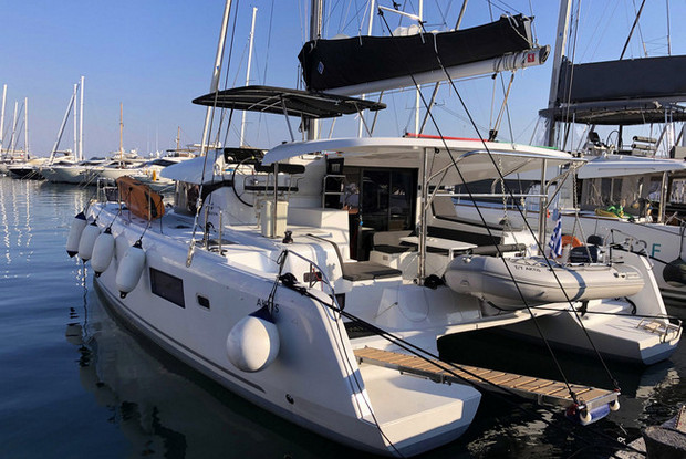 Lagoon 42 - 4 + 2 cab., Alimos