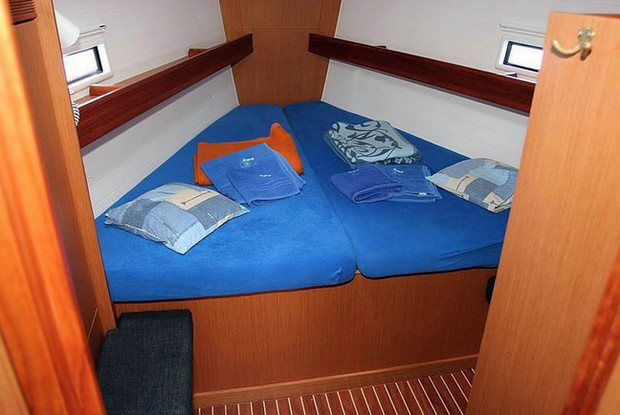 Bavaria Cruiser 36, Primošten