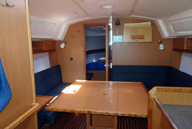 Bavaria Cruiser 36, Primošten