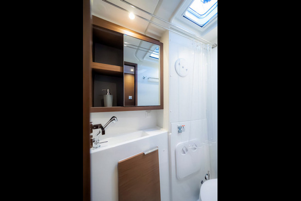 Lagoon 40 - 4 + 2 cab, Biograd na Moru