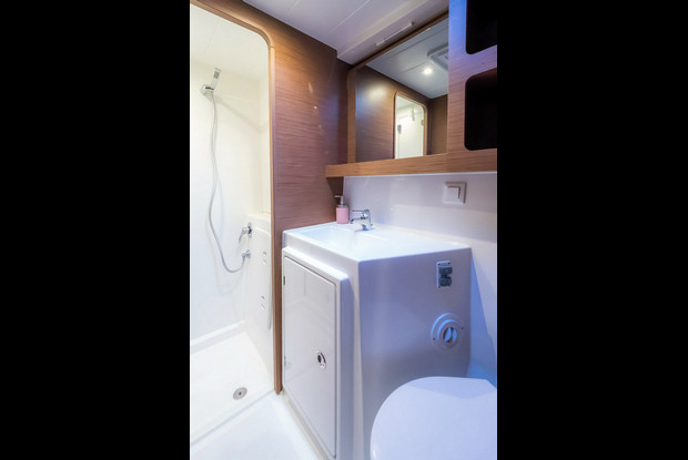 Lagoon 42 - 4 + 2 cab., Biograd na Moru