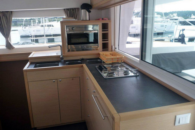 Lagoon 400 S2 - 4 + 2 cab., Šibenik