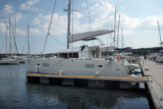 Lagoon 400 S2 - 4 + 2 cab., Šibenik