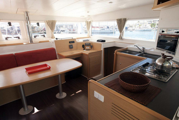 Lagoon 400 - 4 + 2 cab., Trogir