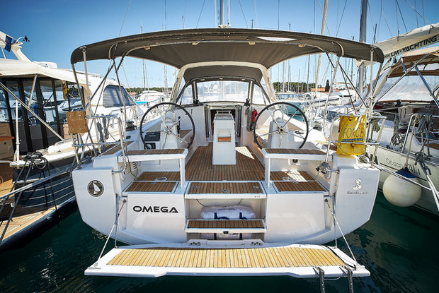 Oceanis 38 - 3 cab., Biograd na Moru