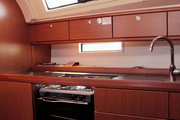 Bavaria Cruiser 41 - 3 cab., Pula