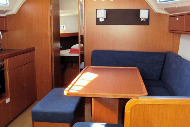 Bavaria Cruiser 41 - 3 cab., Pula