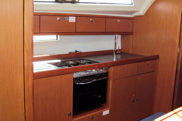 Bavaria Cruiser 41 - 3 cab., Pula