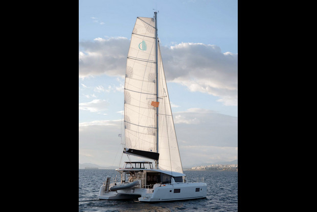 Lagoon 42 - 4 + 2 cab., Alimos