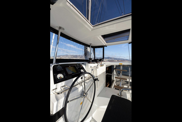 Lagoon 42 - 4 + 2 cab., Alimos