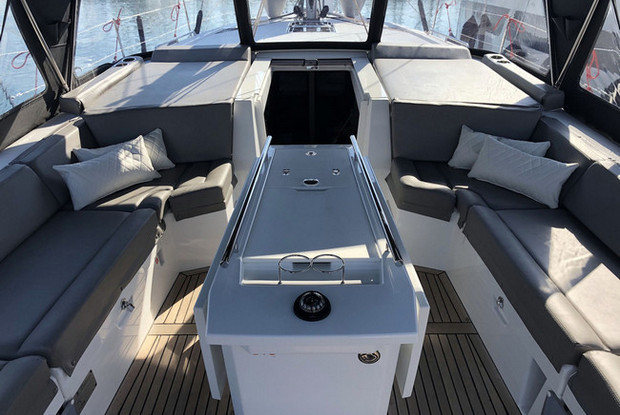 Oceanis 46.1, Alimos