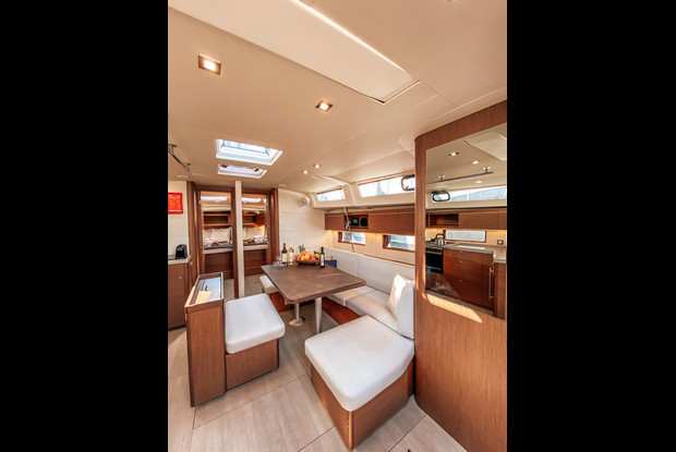 Oceanis 46.1, Alimos