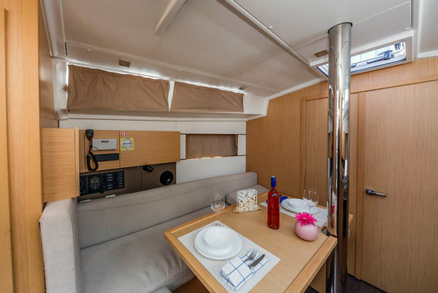 Oceanis 38.1, Dubrovnik