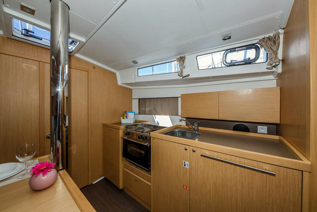 Oceanis 38.1, Dubrovnik