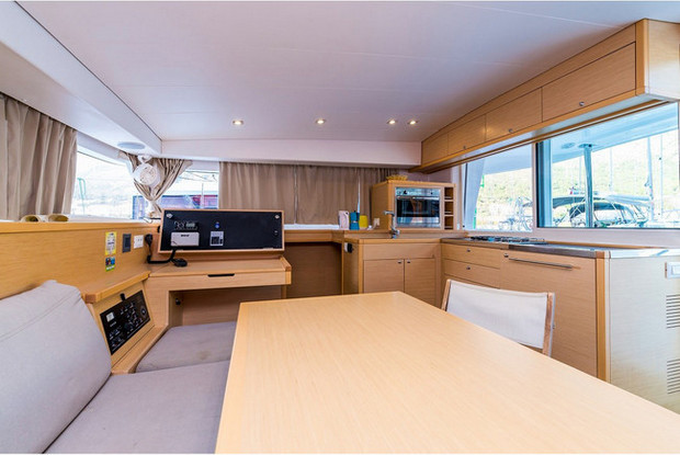 Lagoon 400 S2, Trogir