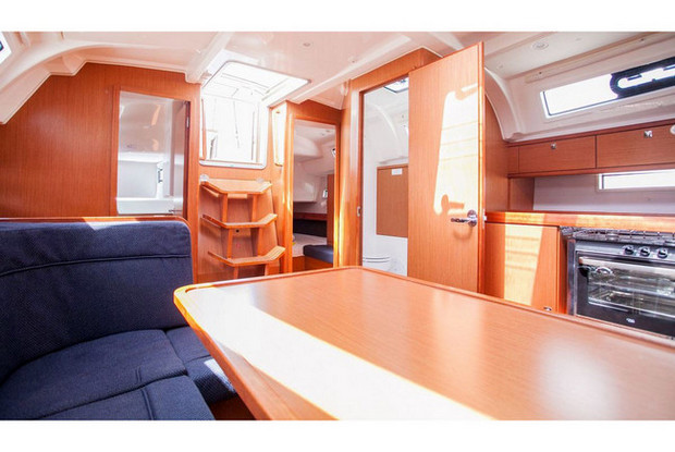 Bavaria Cruiser 41, Trogir