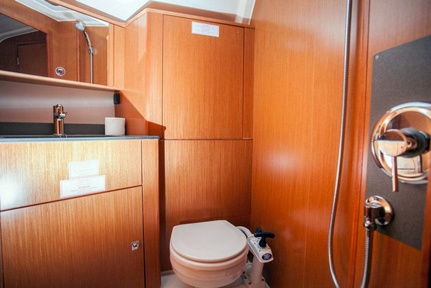 Bavaria Cruiser 41, Trogir