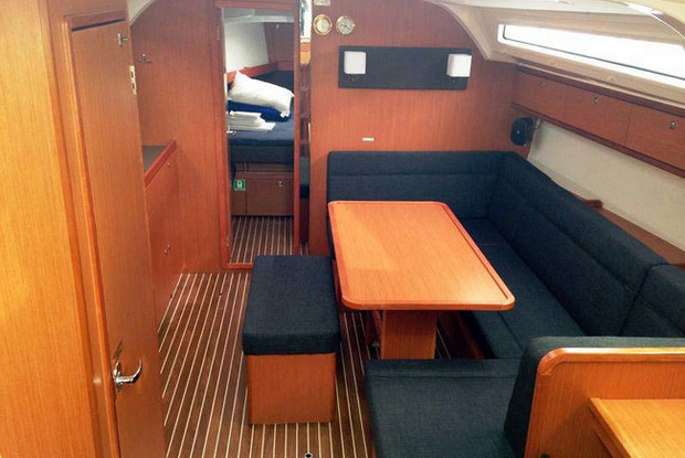 Bavaria Cruiser 41 - 3 cab., Kos