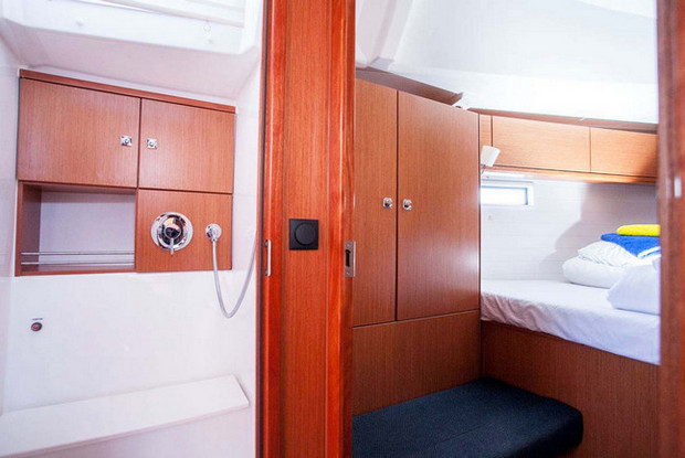 Bavaria Cruiser 46, Trogir