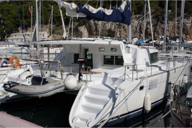 Lagoon 440 (2008), Trogir