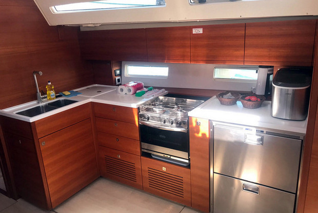 More 55, Kaštela-Split