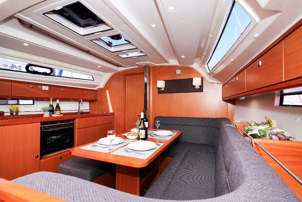 Bavaria Cruiser 41 - 3 cab., Pula