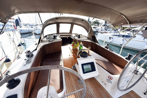 Bavaria Cruiser 37 - 3 cab., Zadar