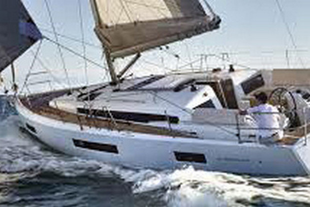 Sun Odyssey 440, Pula