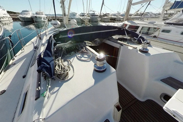 Sun Odyssey 40, Betina