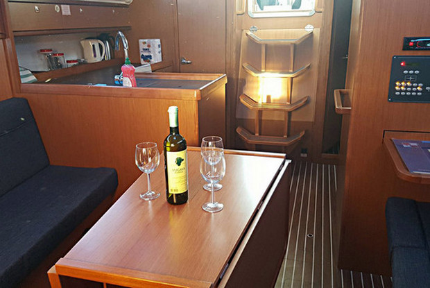 Bavaria Cruiser 37 - 3 cab., Novi Vinodolski