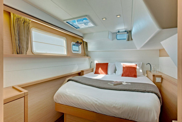 Lagoon 450  Flybridge, Alimos