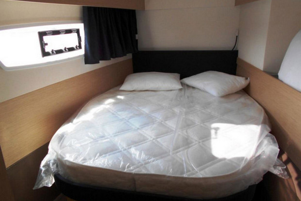 Astréa 42, Kallithea