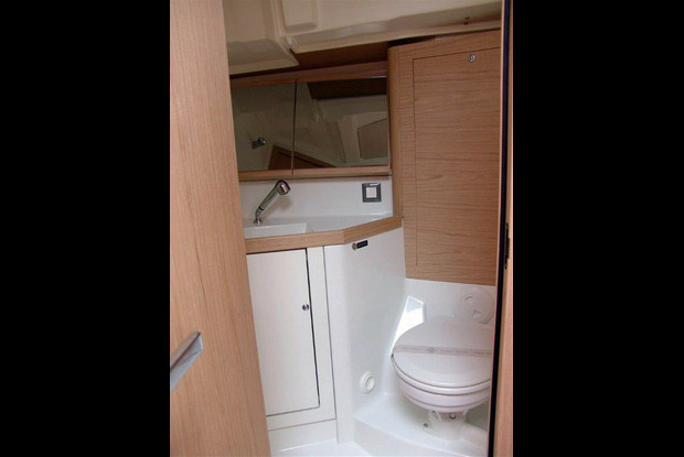 Oceanis 46.1, Rogač-Šolta