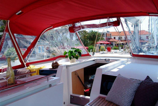 Oceanis 46.1, Rogač-Šolta