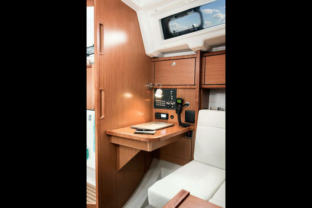 Bavaria Cruiser 34 - 2 cab., Pula