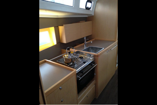 Oceanis 38 - 3 cab., Lefkada