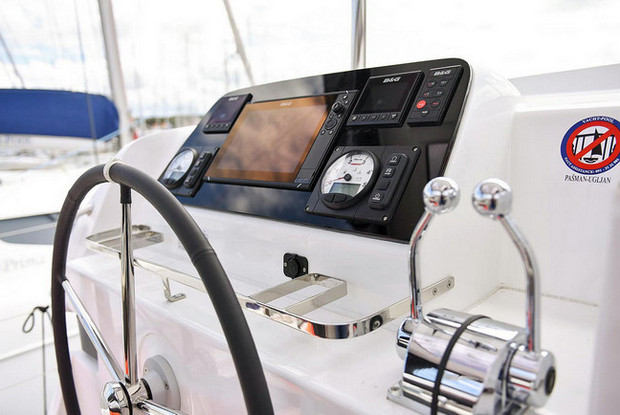 Lagoon 42 - 4 + 2 cab., Jezera