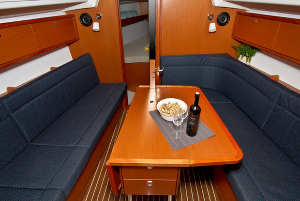 Bavaria Cruiser 34, Split