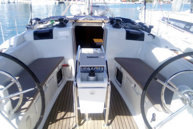 Sun Odyssey 409, Portisco