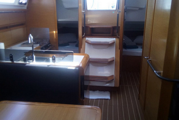 Sun Odyssey 409, Portisco