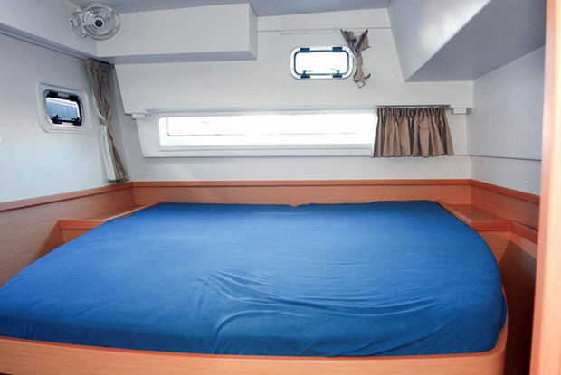 Lagoon 42 - 4 cab., Can Pastilla