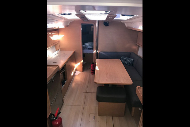 Dufour 390 GL, Alimos