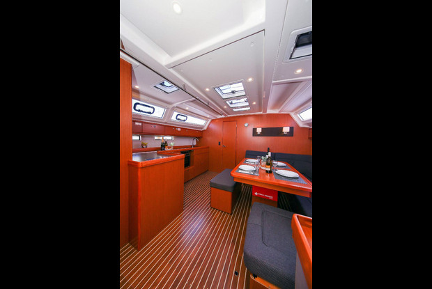 Bavaria Cruiser 46 - 4 cab., Pula