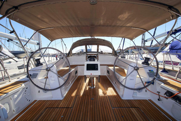 Bavaria Cruiser 46 - 4 cab., Pula