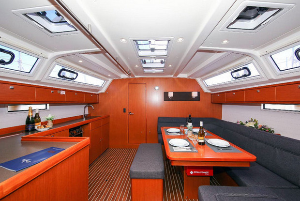 Bavaria Cruiser 46 - 4 cab., Pula