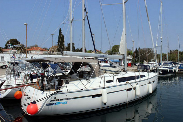 Bavaria Cruiser 46 - 4 cab., Jezera