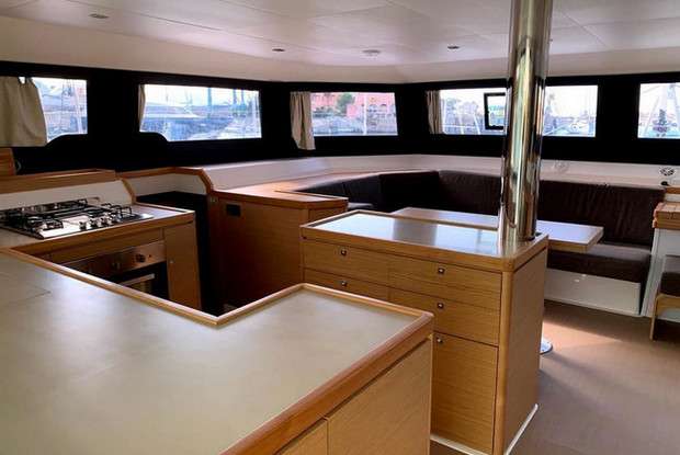 Dufour 48 Catamaran - 5 + 1 cab., Marsala